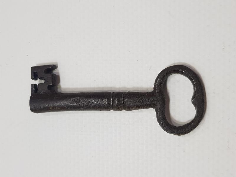 OSMANLI DÖNEMİ RUM İŞİ UCUNDA GİZLİ HAÇ BULUNAN DEMİR ANAHTAR 