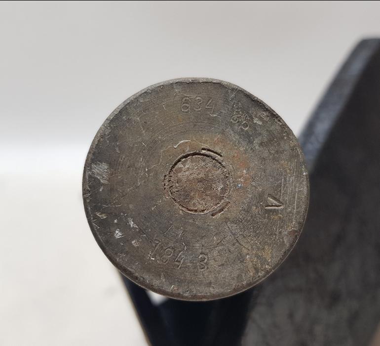 1. DÜNYA SAVAŞI İÇİNDEN MERMİ GEÇMİŞ UÇAKSAVAR MERMİSİ