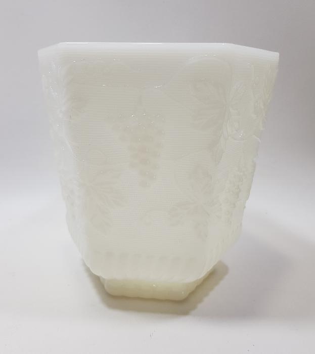 ANTİKA TAŞ OPALİN VAZO 