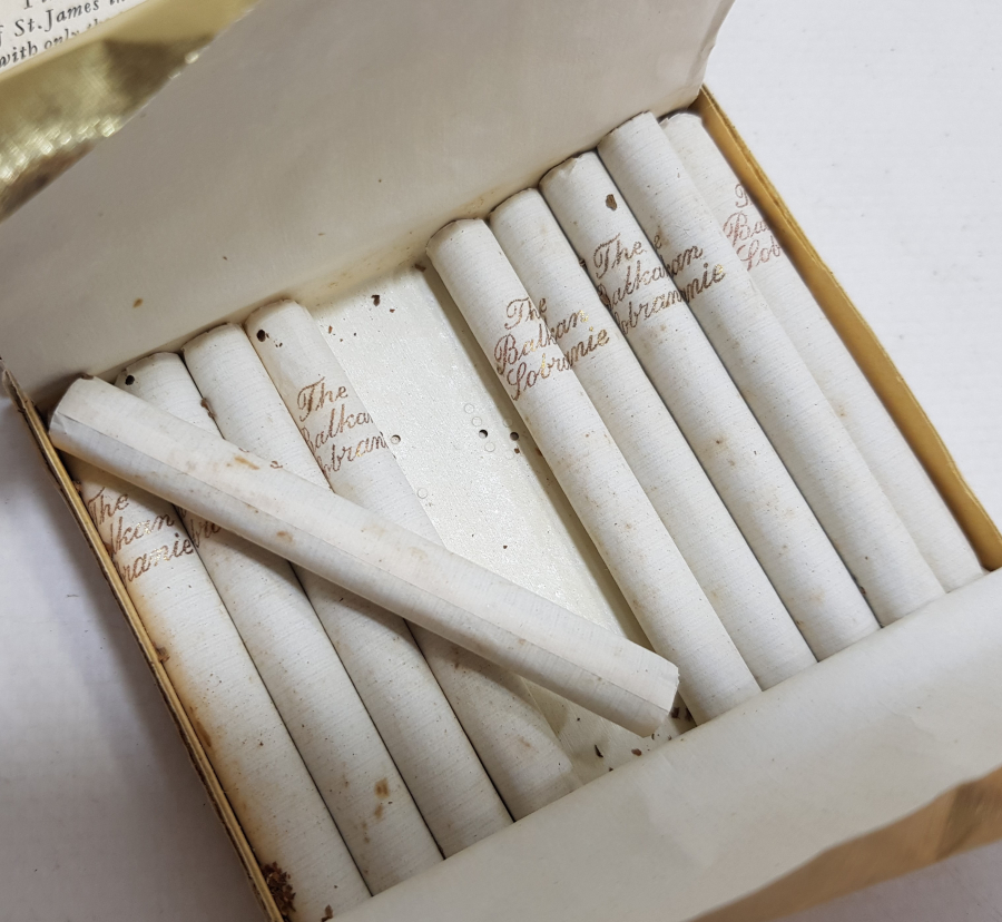 OSMANLI DÖNEMİ PAKETİNDE BALKAN SOBRANİE SİGARALARI