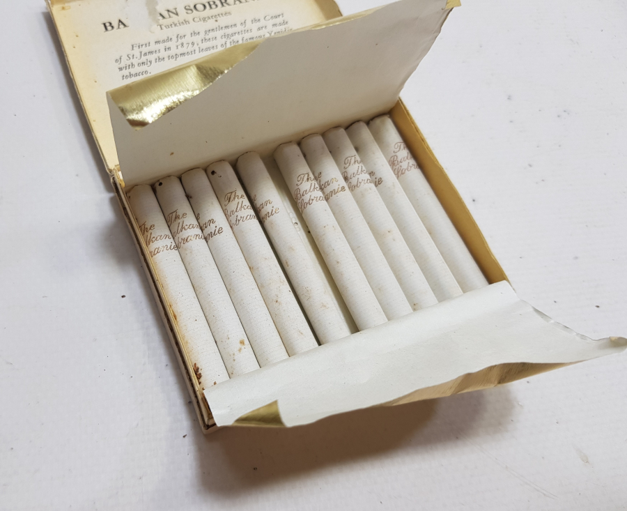 OSMANLI DÖNEMİ PAKETİNDE BALKAN SOBRANİE SİGARALARI