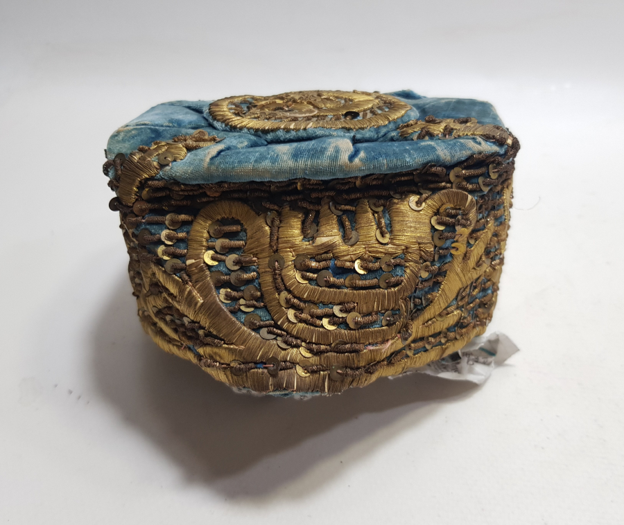 ÜZERİ OSMANLICA YAZILI VE AY YILDIZLI OSMANLI DÖNEMİ BOSNA İŞİ ÇOK NADİR GELİN FESİ