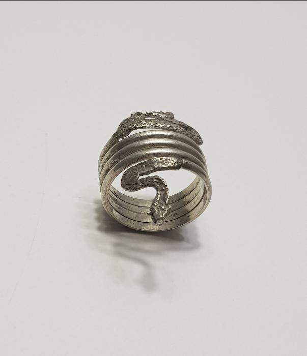 YILAN FORMLU ANTİKA GÜMÜŞ YÜZÜK