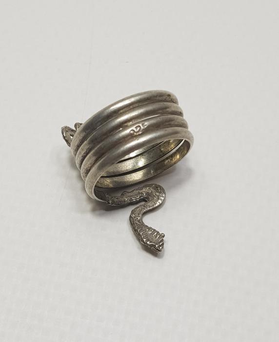 YILAN FORMLU ANTİKA GÜMÜŞ YÜZÜK