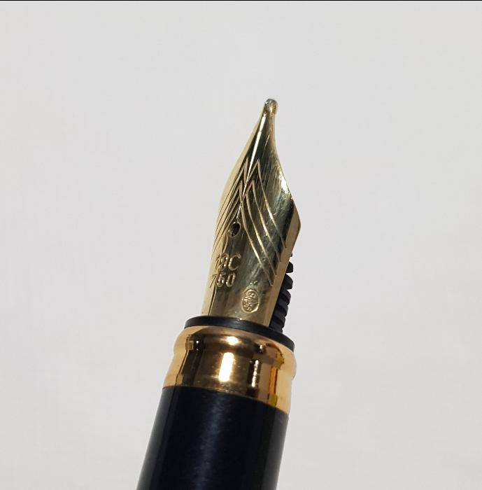 ENZO VARINI MARKA ALTIN UÇLU DOLMA KALEM