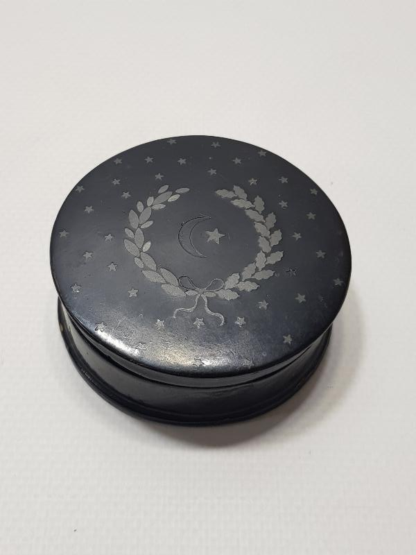 OSMANLI DÖNEMİ AY YILDIZLI PAPIER MACHE KUTU