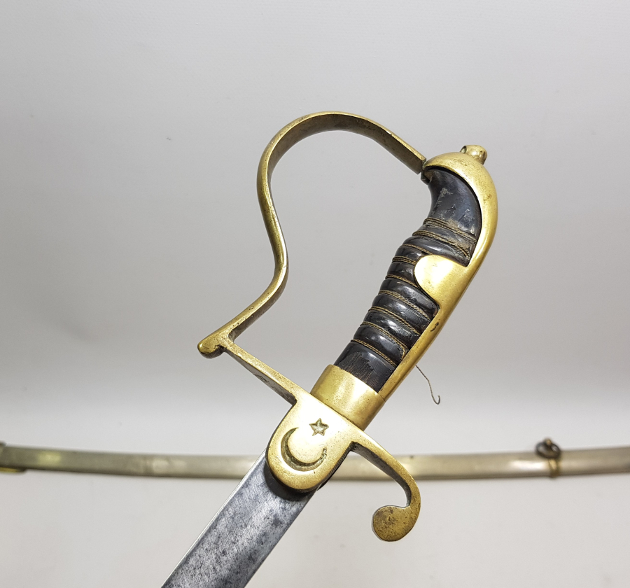 1. DÜNYA SAVAŞI DÖNEMİ BOYNUZ SAPLI VE AY YILDIZLI OSMANLI HAFİF SÜVARİ KILICI