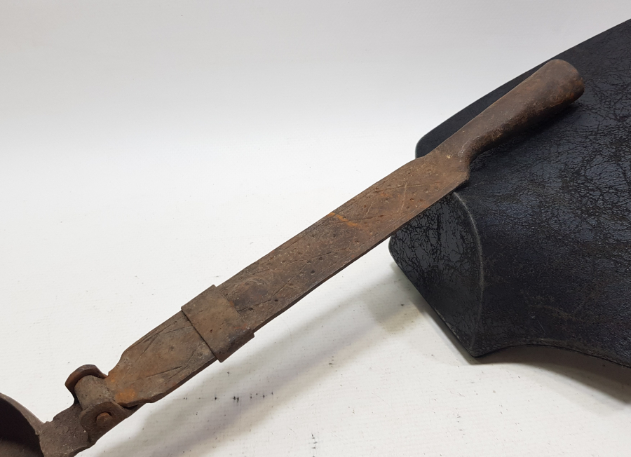 OSMANLI DÖNEMİ SAPI İŞLEMELİ KAHVE KAVURMA TAVASI