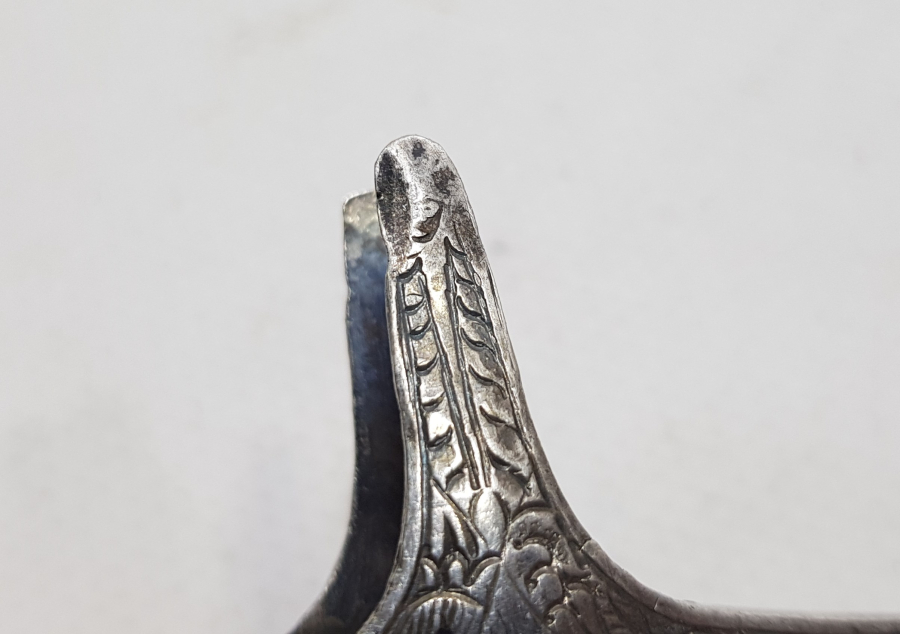 OSMANLI DÖNEMİ TUĞRALI VE ÇEŞNİLİ ABDÜLHAMİT HAN DÖNEMİ ÇOK NADİR GÜMÜŞ ERTUĞRUL ALAYLARI SUBAY KILICI BALÇAĞI