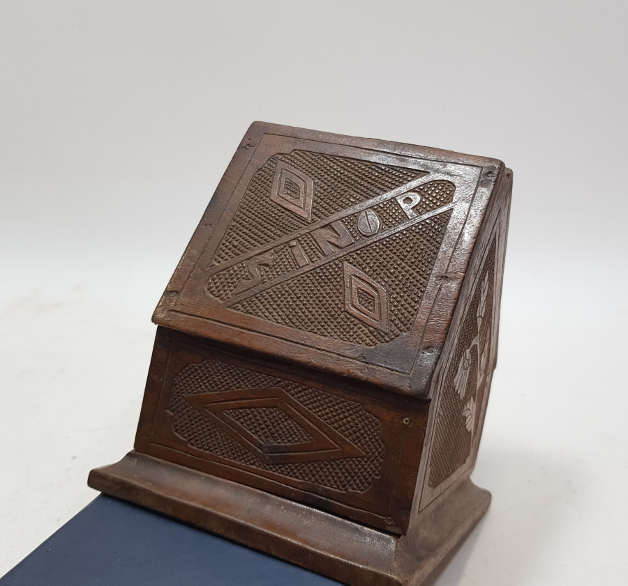 BİR MAHKUMUN İÇ DÜNYASINI ANLATAN SİNOP CEZAEVİ YAPIMI NADİR AHŞAP SİGARALIK