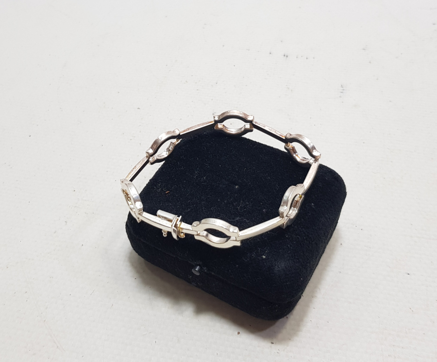 KELEPÇE FORMLU ÖZEL YAPIM GÜMÜŞ BİLEKLİK