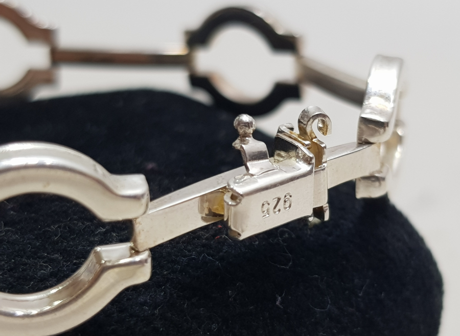 KELEPÇE FORMLU ÖZEL YAPIM GÜMÜŞ BİLEKLİK