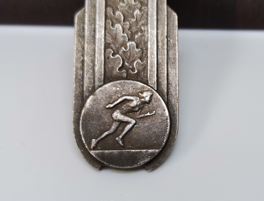 1947-1948 YILLARINA AİT ANTİKA GÜMÜŞ MADALYA