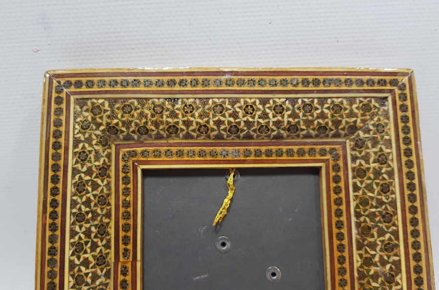 MARKUTERİ İŞÇİLİKLİ EL YAPIMI ANTİKA AHŞAP ÇERÇEVE