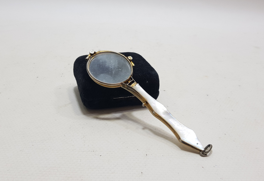 SEDEF TUTMAÇLI OSMANLI DÖNEMİ NADİR FORMDA OPERA GÖZLÜĞÜ