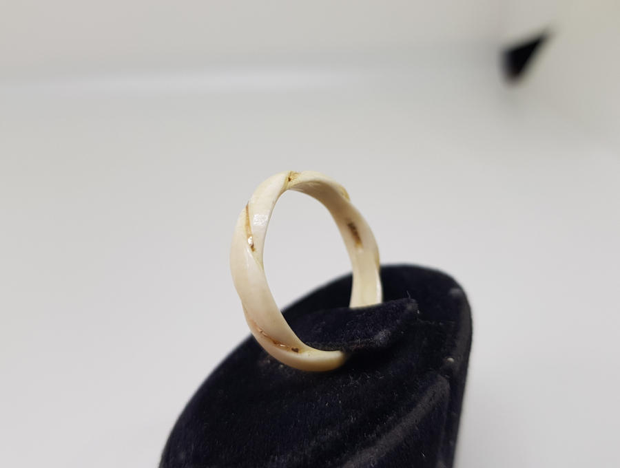 EL YAPIMI ALTIN GEÇME ANTİKA FİL DİŞİ YÜZÜK