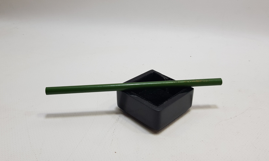 MUSTAFA KEMAL ATATÜRK İÇİN ÖZEL YAPTIRILMIŞ ÜZERİ OSMANLICA YAZILI ÇOK NADİR KURŞUN KALEM