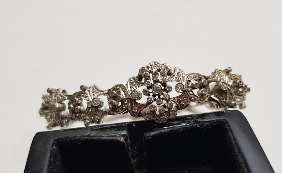 ÖZEL YAPIM ANTİKA PIRLANTA TAŞLI BİLEKLİK