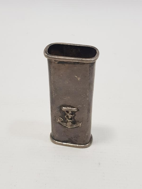 DENİZ ÇIPASI KABARTMA DESENLİ GÜMÜŞ ÇAKMAK KABI