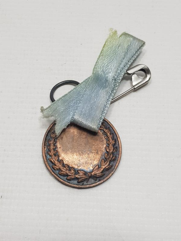 TÜRKİYE KIZILAY DERNEĞİ KAN BAĞIŞÇISI BRONZ MADALYA