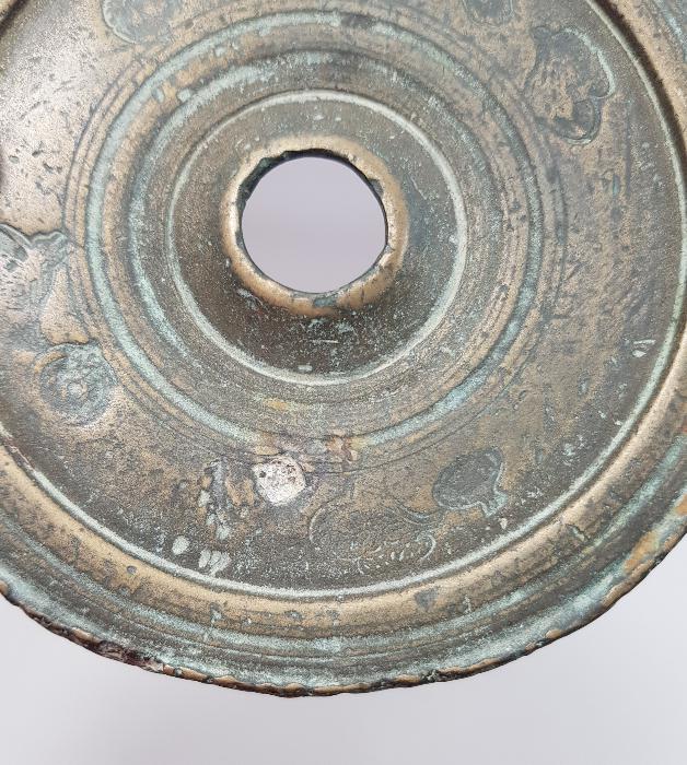 ÜZERİNDE OSMANLI TUĞRALARI BULUNAN BOL DAMGALI BRONZ DİRHEM