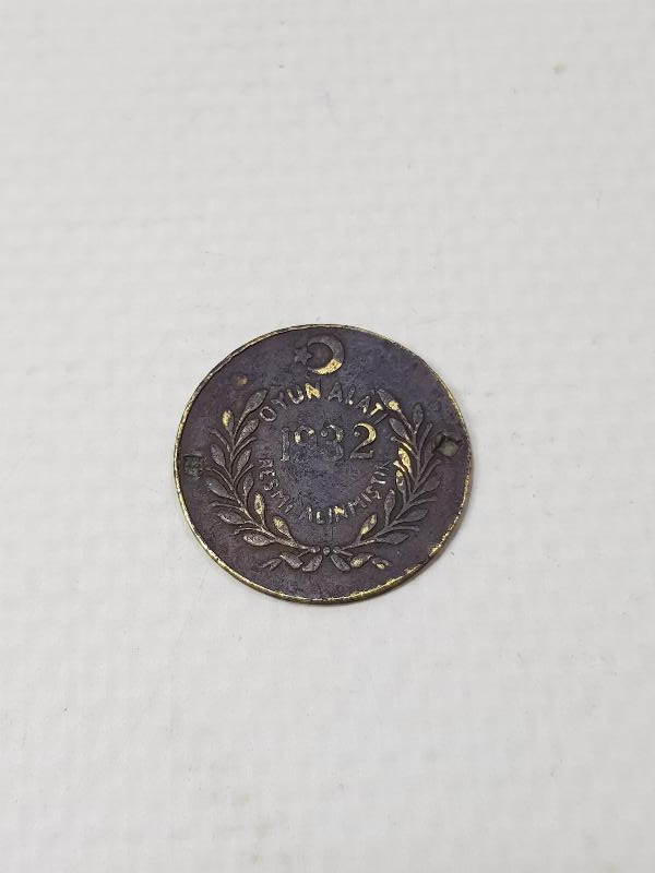 1932 TARİHLİ NADİR OYUN ALATI - JETON 
