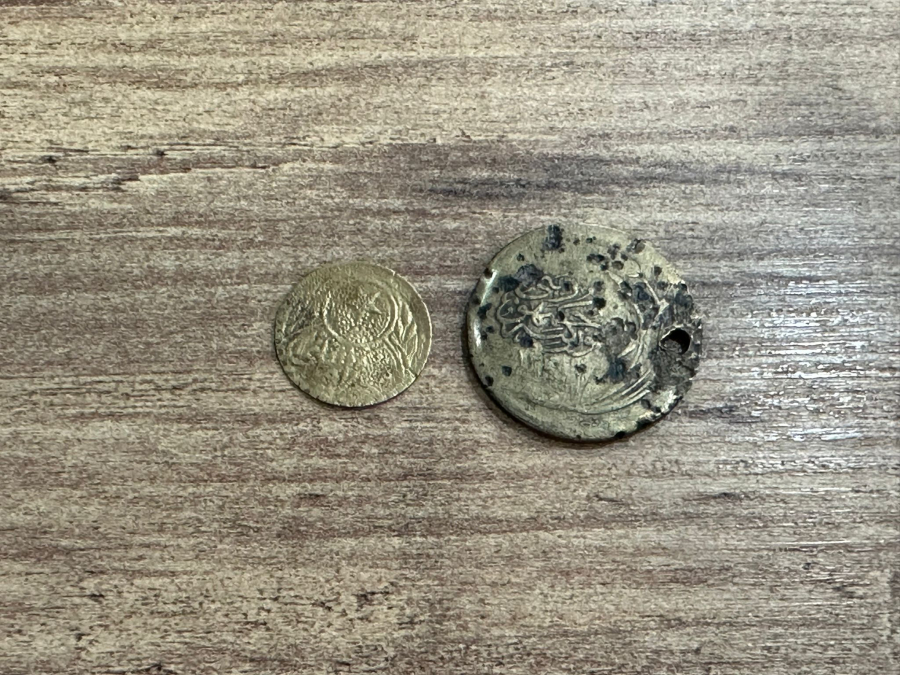 OSMANLI DÖNEMİ GALATA KÖPRÜSÜ GEÇİŞ JETONU VE OSMANLICA YAZILI İLK 10 KURUŞUMUZ