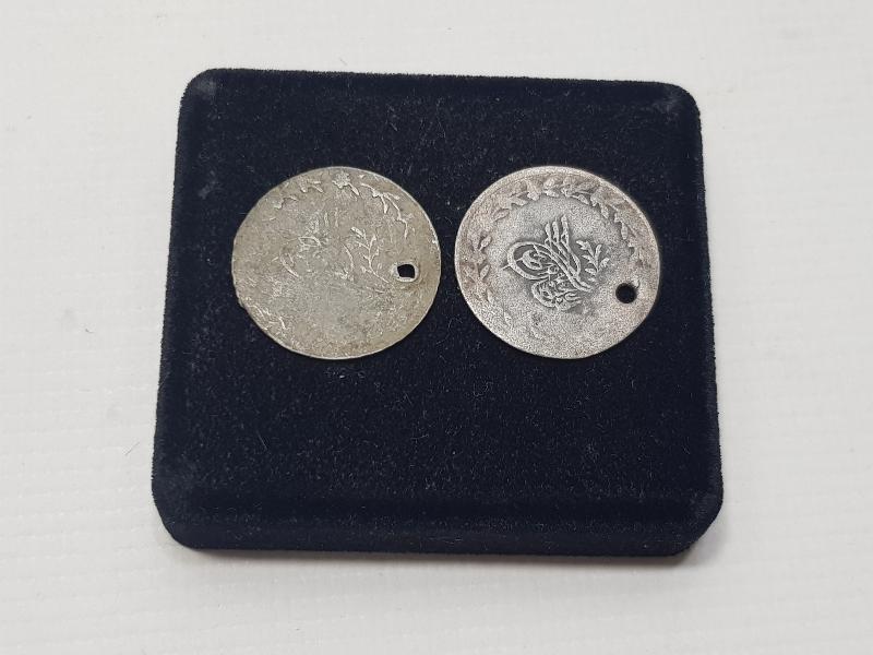 SULTAN ABDÜLMECİD DÖNEMİ İKİ ADET GÜMÜŞ YARIM KURUŞ