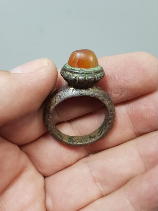 SÜLEYMANİYE AKİĞİNDEN MAMUL SÜMBÜLLÜ TARİKATINA AİT DERVİŞ YÜZÜĞÜ