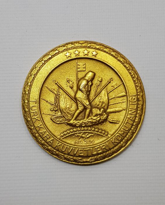 TÜRK KARA KUVVETLERİ KOMUTANLIĞI MADALYA