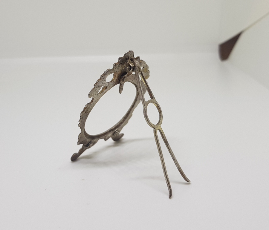 ANTİKA GÜMÜŞ FOTOĞRAF ÇERÇEVESİ