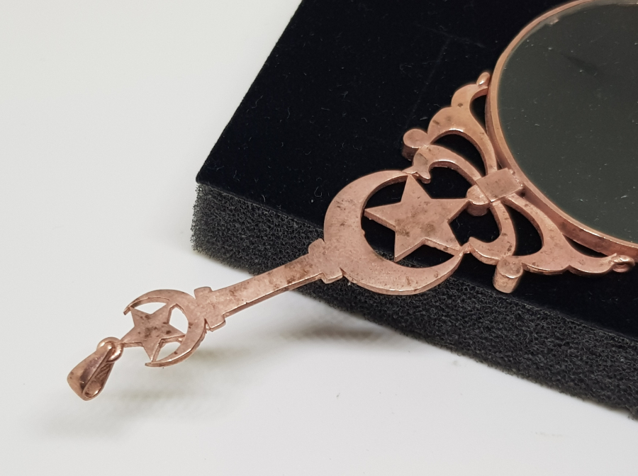 TUTMACI AY YILDIZLI EL TAŞLI KOLYE BÜYÜTEÇ