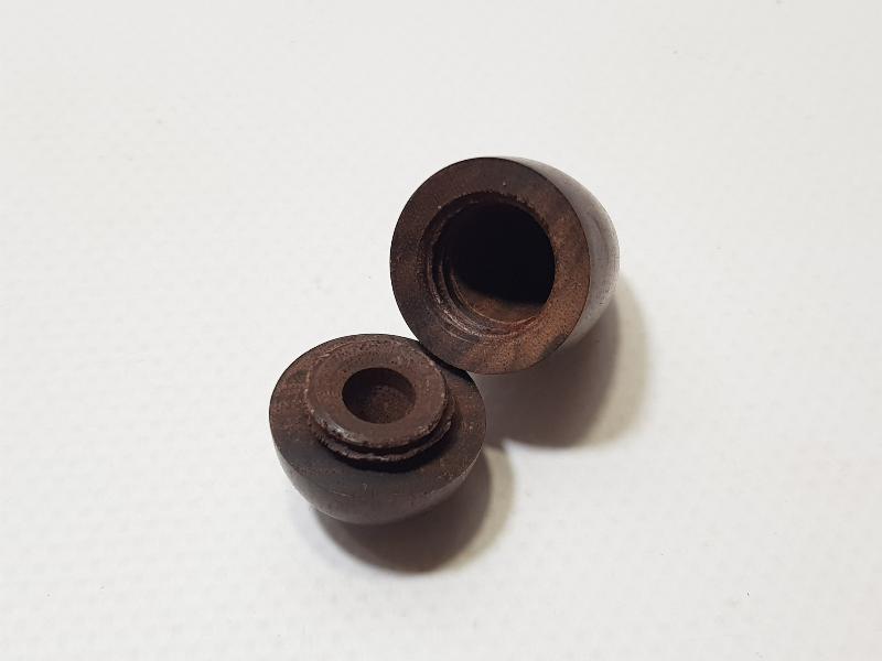 ANTİKA AHŞAP SAKIZLIK