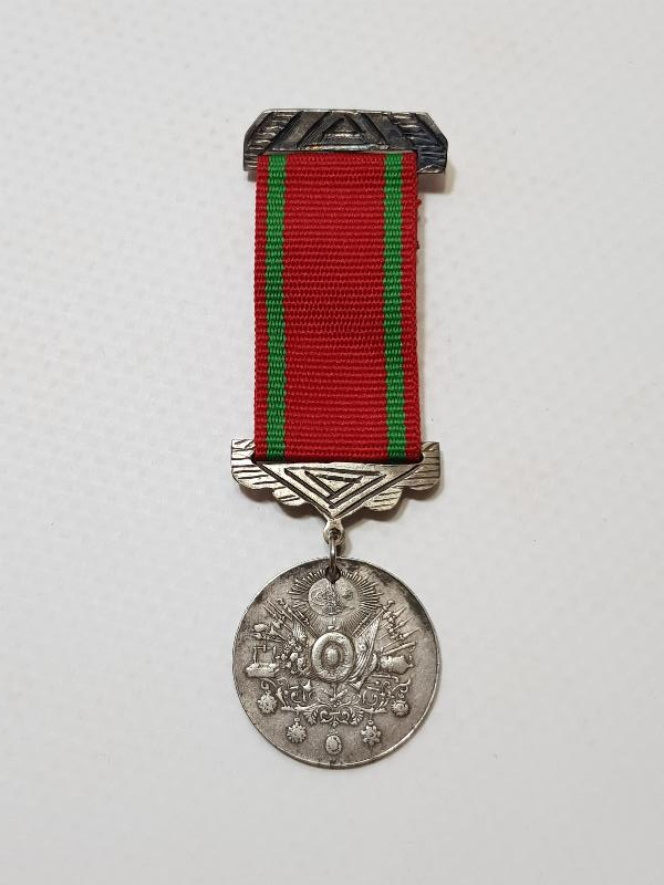 OSMANLI GÜMÜŞ LİYAKAT MADALYASI