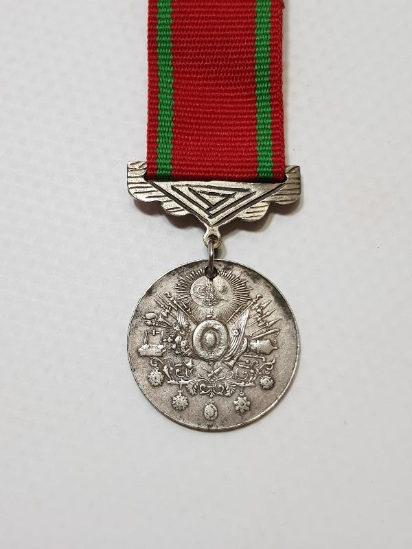 OSMANLI GÜMÜŞ LİYAKAT MADALYASI