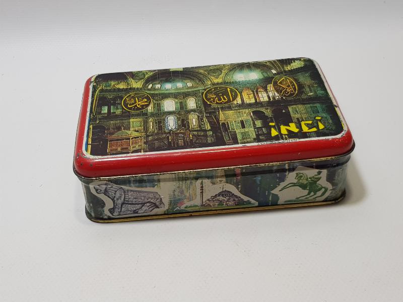 ANTİKA İNCİ ÇİKOLATA KUTUSU