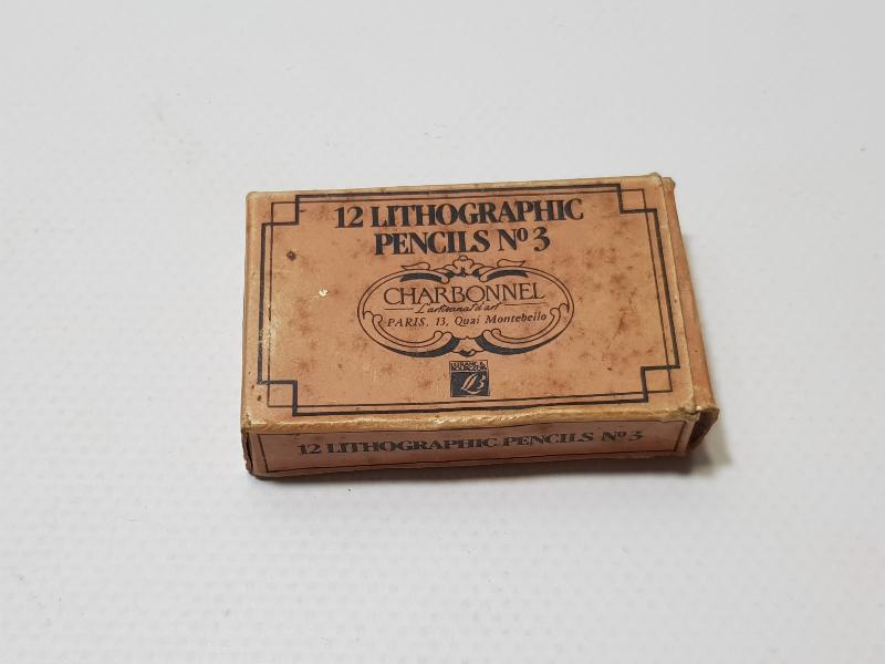 OSMANLI DÖNEMİ ORJİNAL KUTUSUNDA LİTOGRAFİ KALEMLERİ