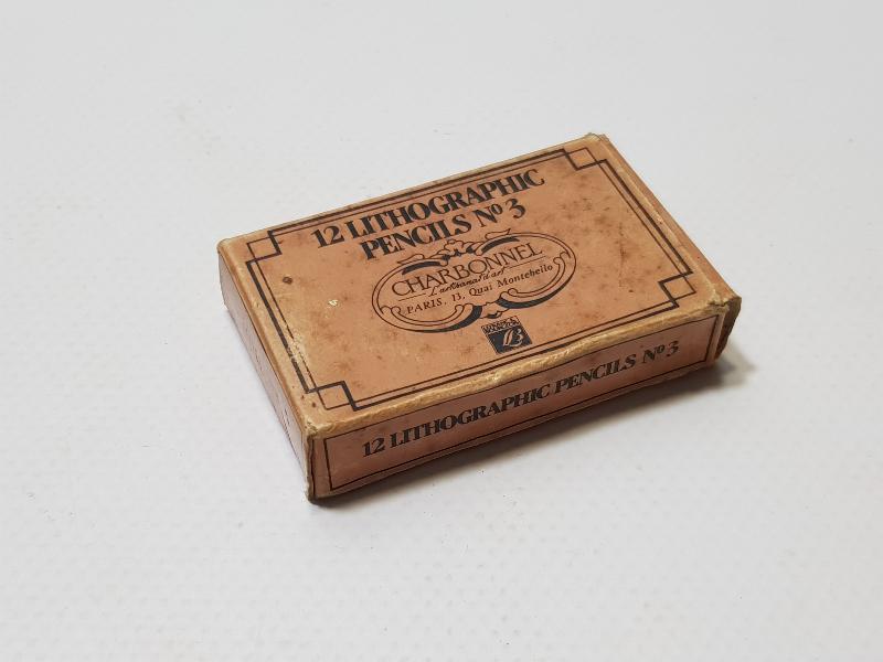 OSMANLI DÖNEMİ ORJİNAL KUTUSUNDA LİTOGRAFİ KALEMLERİ