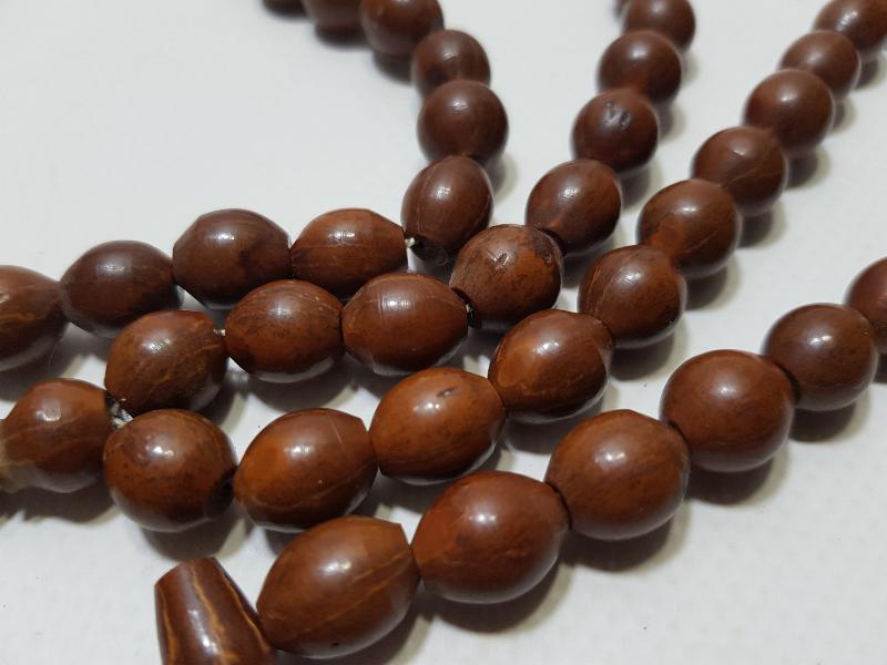 TEKKE İŞİ DERVİŞ TESPİHİ