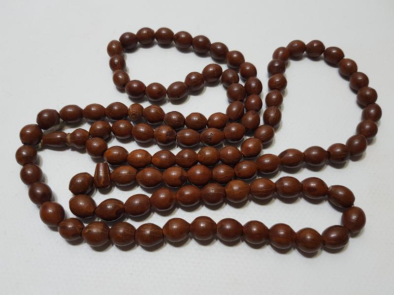 TEKKE İŞİ DERVİŞ TESPİHİ