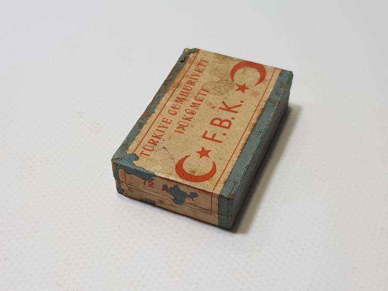 TÜRKIYE CUMHURIYETI HÜKUMETI YAZILI ORJİNAL KUTUSUNDA DİVİT UÇLARI 