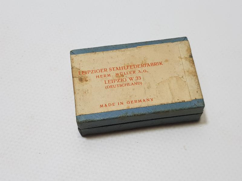 TÜRKIYE CUMHURIYETI HÜKUMETI YAZILI ORJİNAL KUTUSUNDA DİVİT UÇLARI 