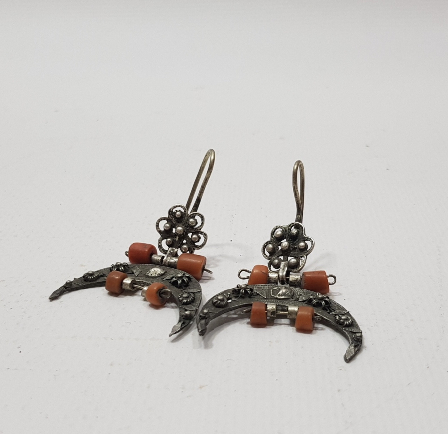 MERCAN TAŞLI ÖZEL YAPIM GÜMÜŞ KÜPE