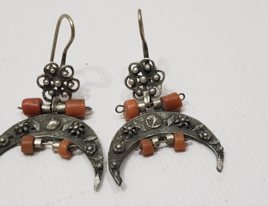 MERCAN TAŞLI ÖZEL YAPIM GÜMÜŞ KÜPE