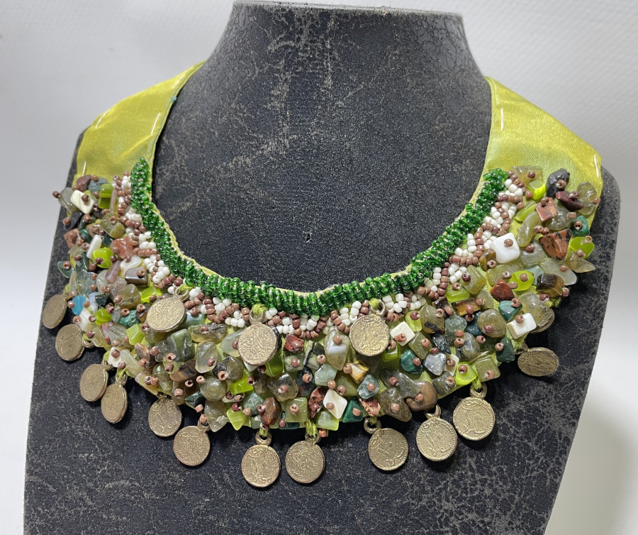 DOĞAL TAŞLI EL YAPIMI GERDANLIK