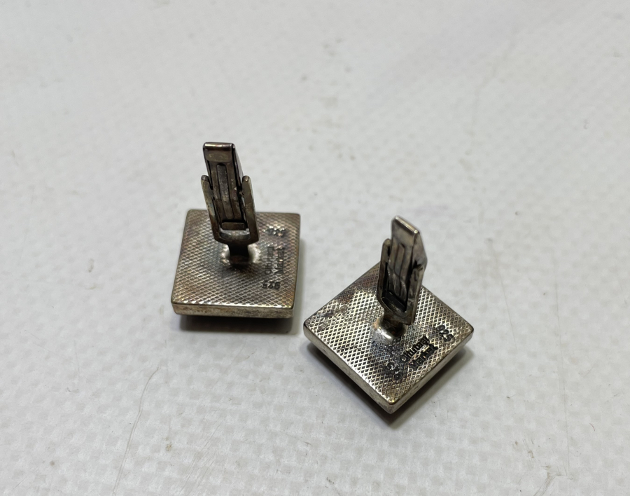 OLTU TAŞLI GÜMÜŞ KOL DÜĞMELERİ