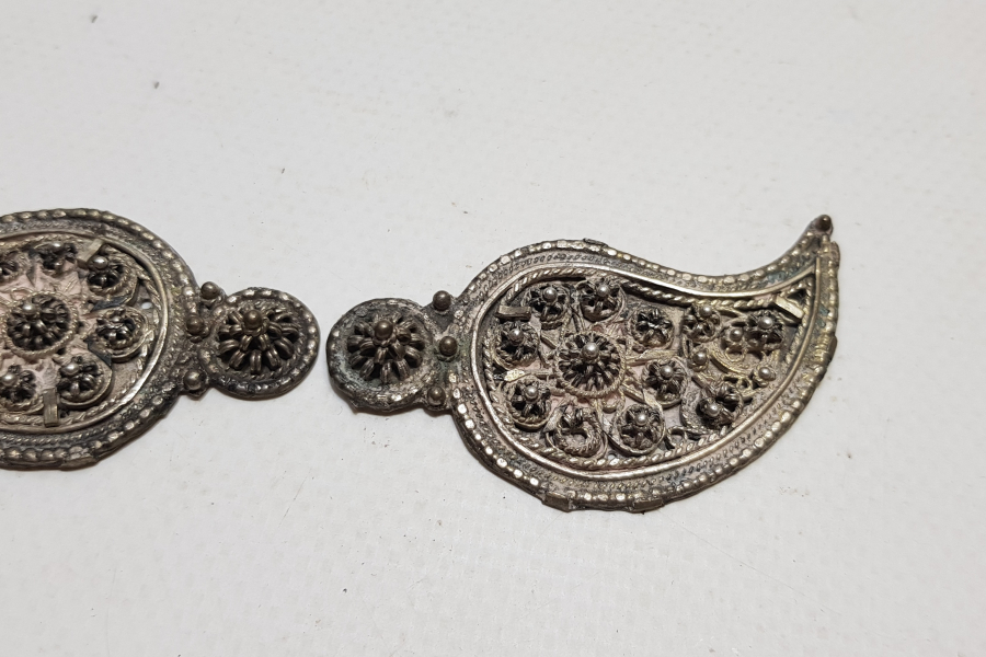 GÜHERZE İŞÇİLİKLİ OSMANLI DÖNEMİ BÜYÜK BOY ÇİFT CEPKEN DÜĞMESİ