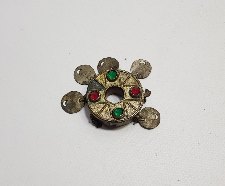 GÜMÜŞ APLİKLİ VE AHŞAP ÜZERİ BONCUK İŞLİ ÇOK NADİR OSMANLI DÖNEMİ HİLALLİ KİRMAN AĞIRŞAĞI