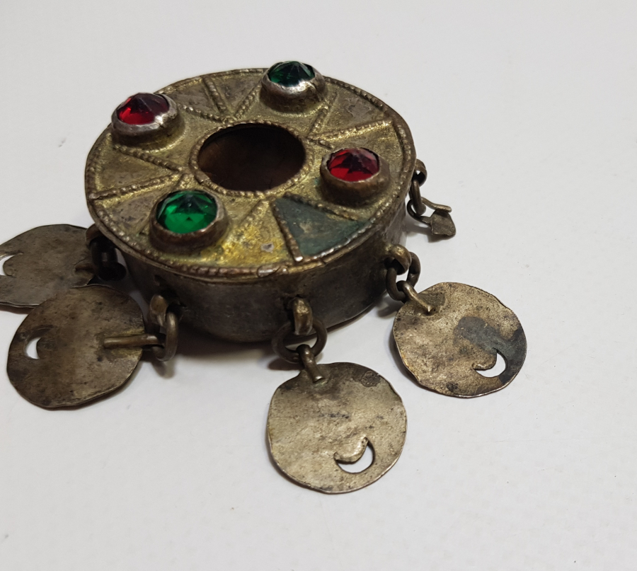 GÜMÜŞ APLİKLİ VE AHŞAP ÜZERİ BONCUK İŞLİ ÇOK NADİR OSMANLI DÖNEMİ HİLALLİ KİRMAN AĞIRŞAĞI