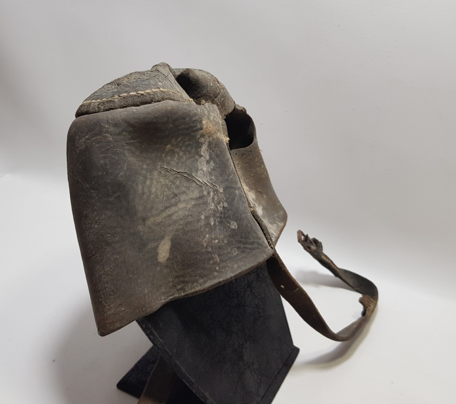 OSMANLI DÖNEMİ ÇOK NADİR DERİ CELLAT MASKESİ